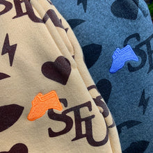 Load image into Gallery viewer, Monogram Sweatpants (gray)